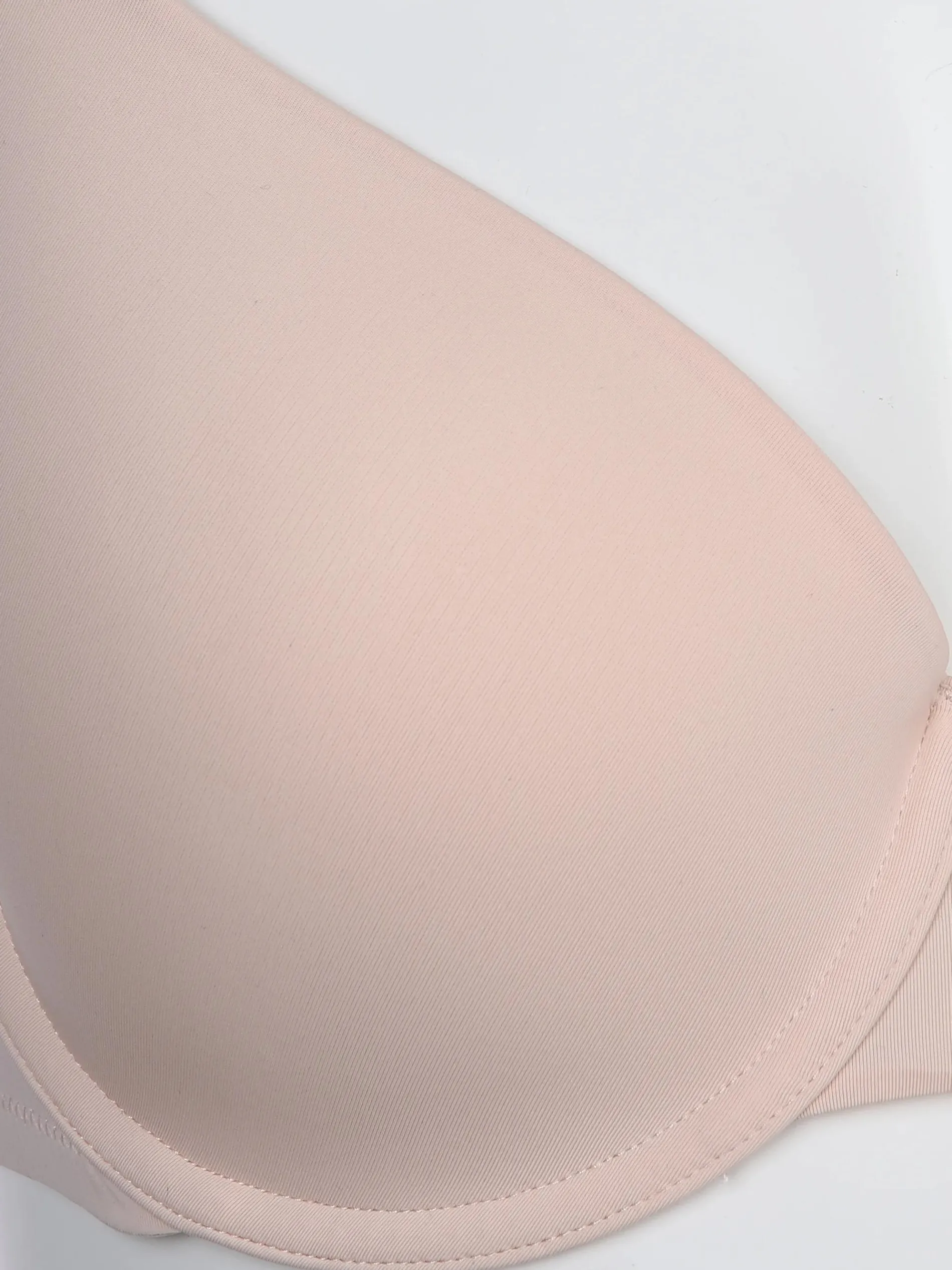 Damen BH in Herzform