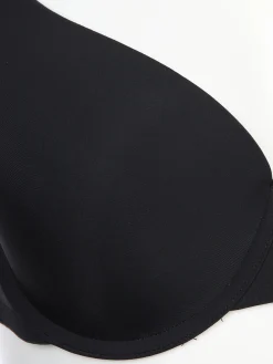 Damen BH in Herzform