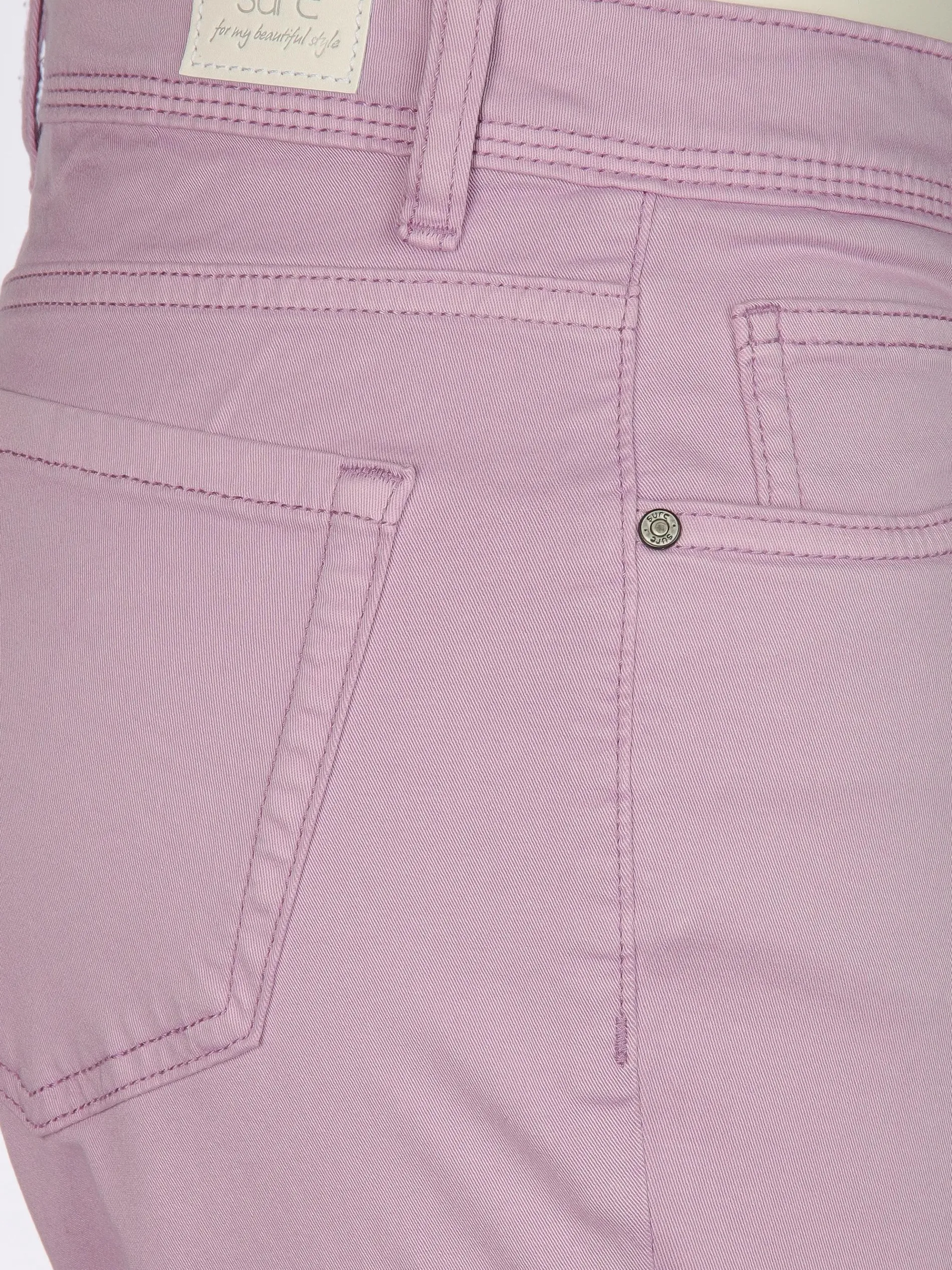 Damen Caprihose in slimfit Form