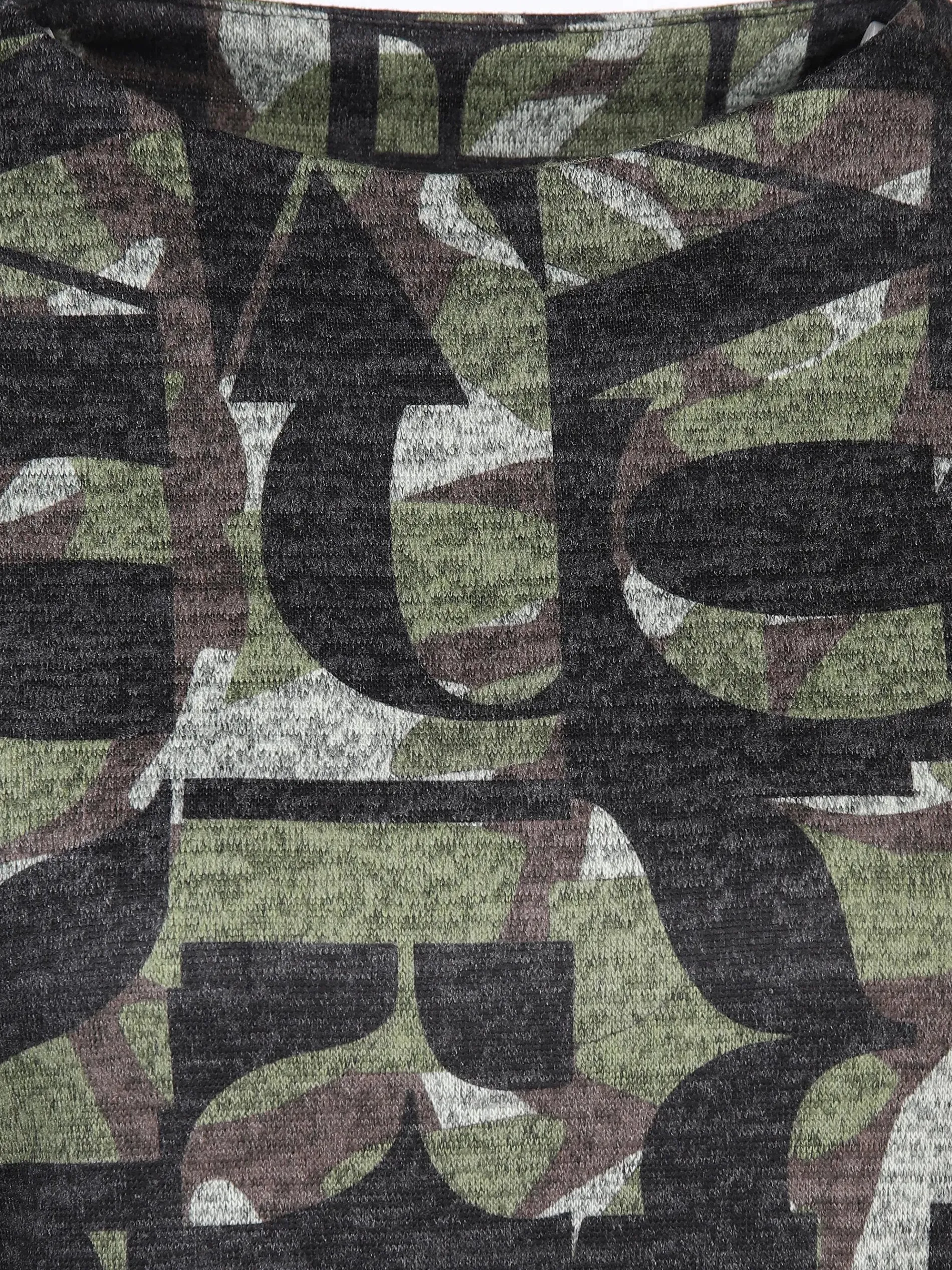 Damen Flauschshirt mit Kelchkragen