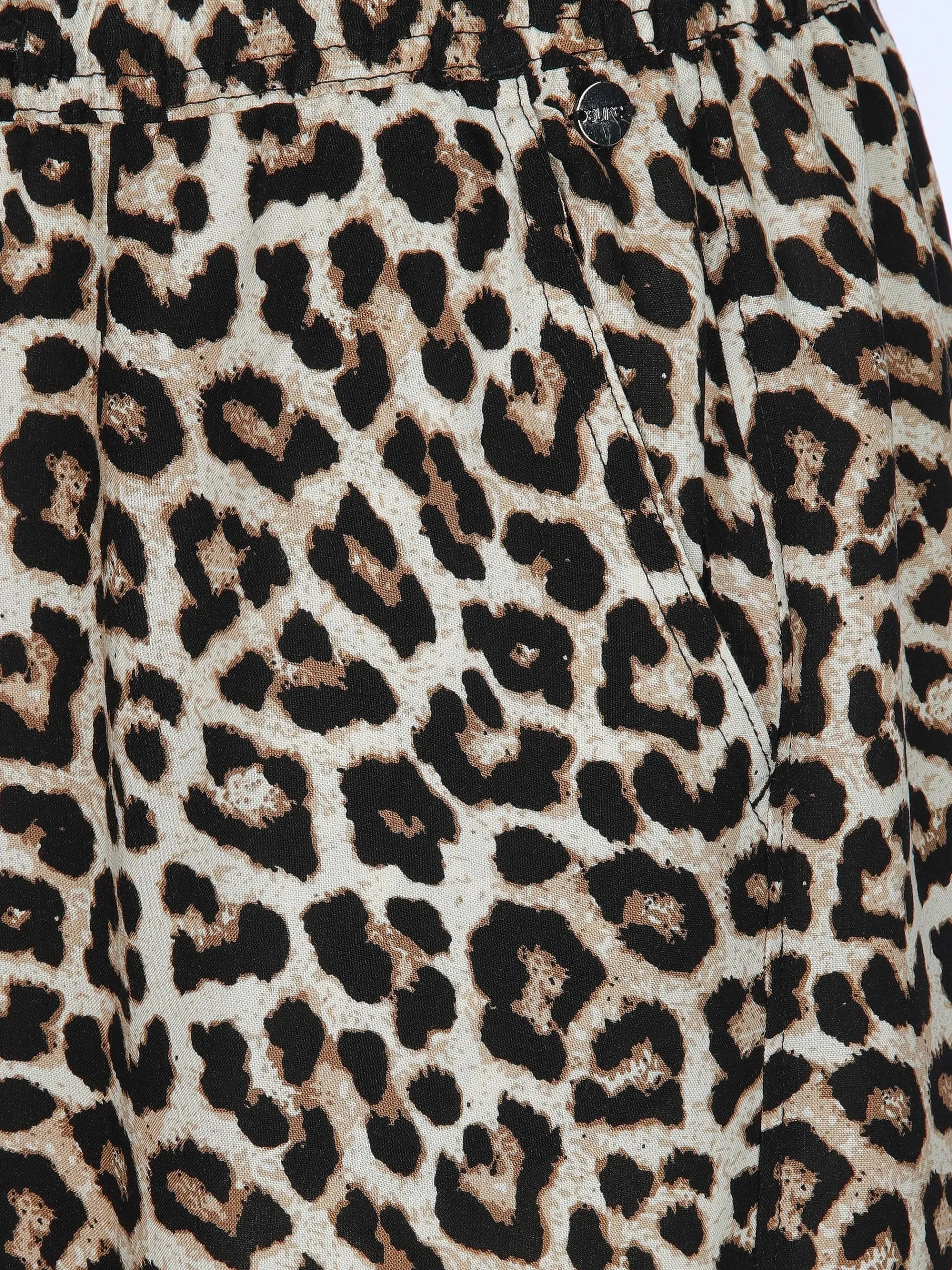 Damen Hose mit weitem Bein im Leoprint