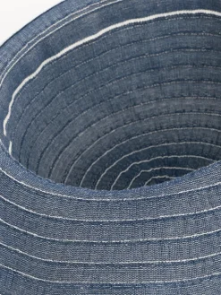 Damen Hut mit Streifen