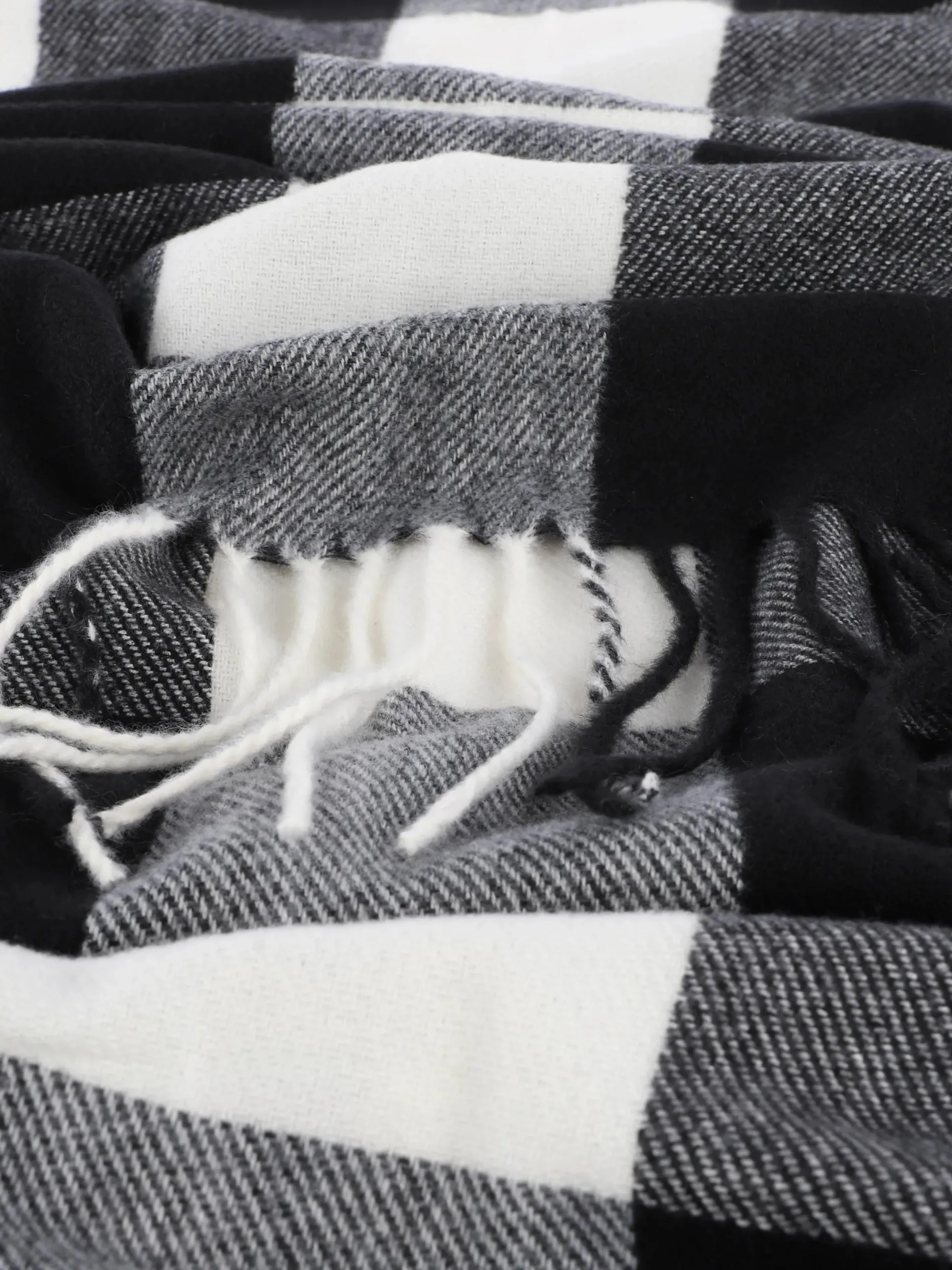 Damen Karoschal mit Fransen