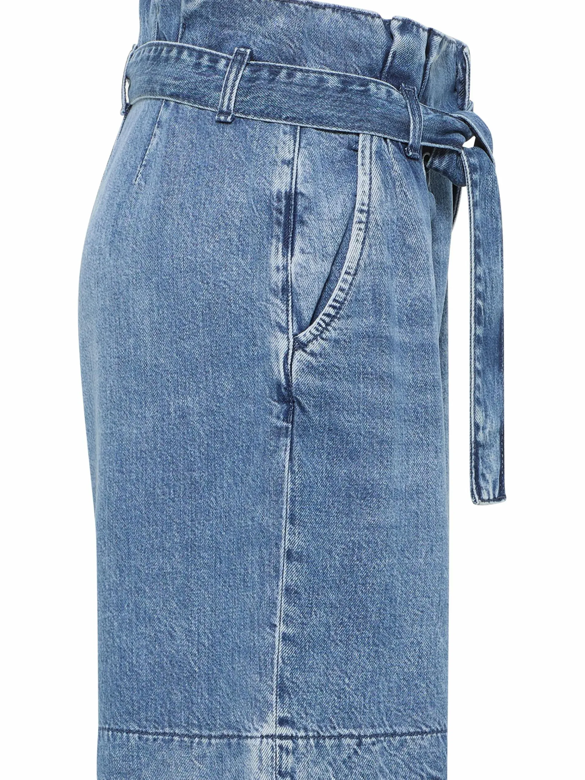 Damen Mustang Shorts