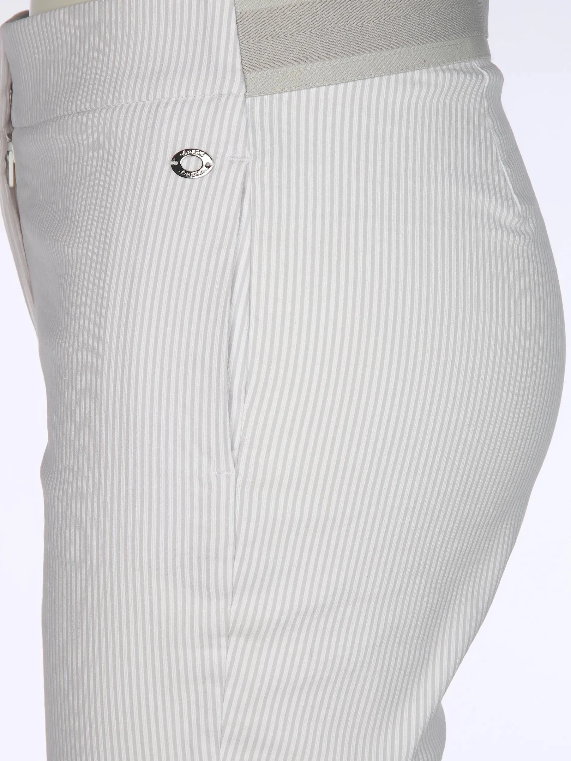 Damen Sommerhose mit Streifen