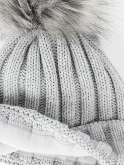 Damen Strickmütze mit Bommel