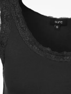 Damen Top mit Spitzendetail