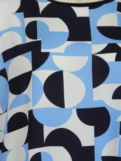 Große Größen Shirt im Materialmix