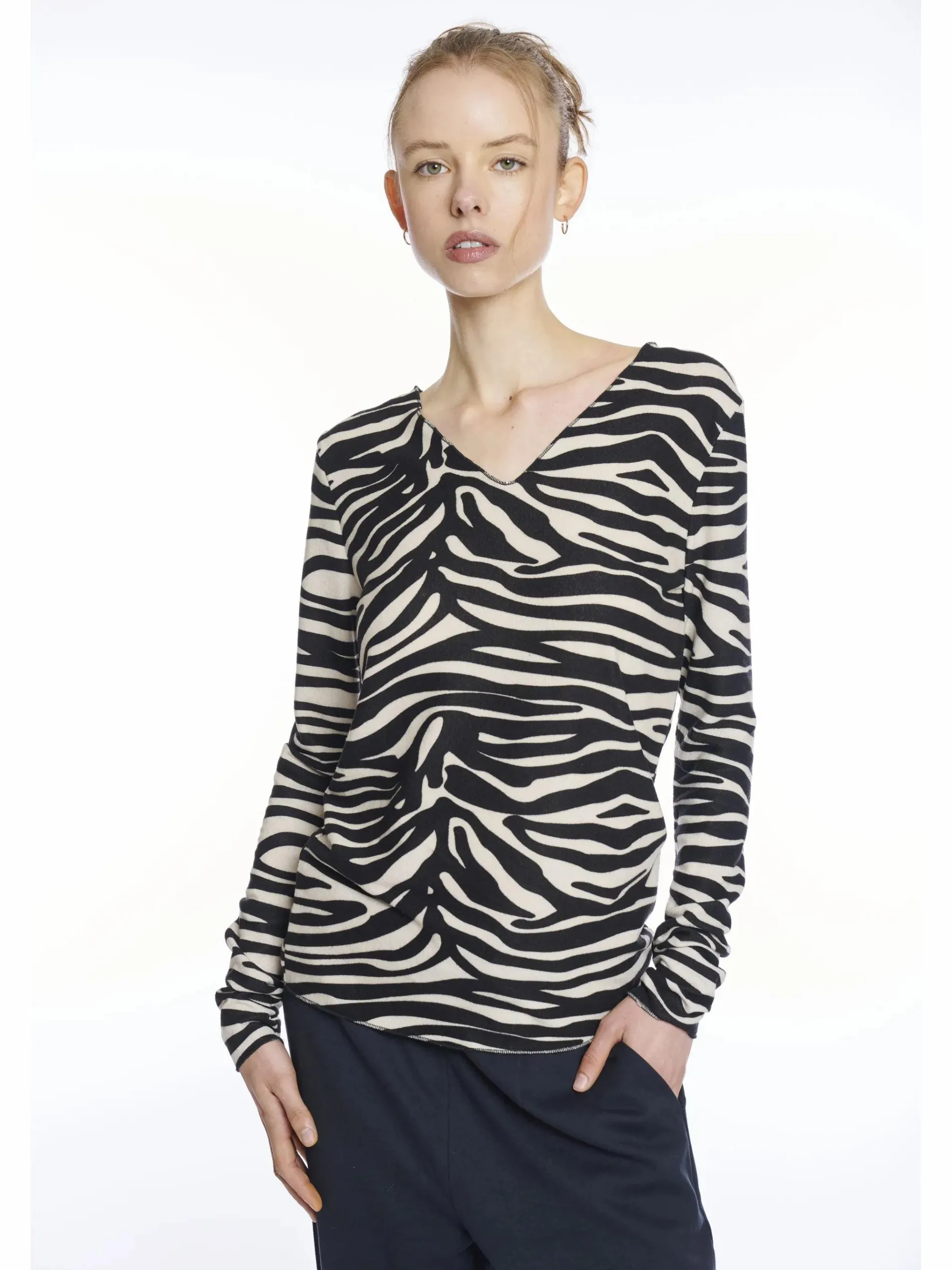 Hailys LS V TP ZI44NA Langarmshirt