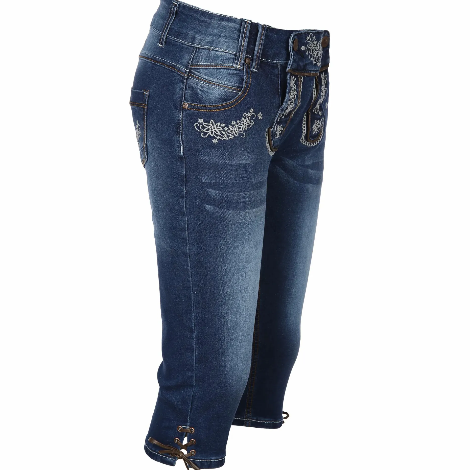 Hailys MADL MODELL Trachtenbermuda