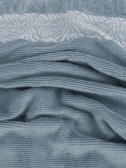 Handtuch mit hübscher Bordüre 50x100cm