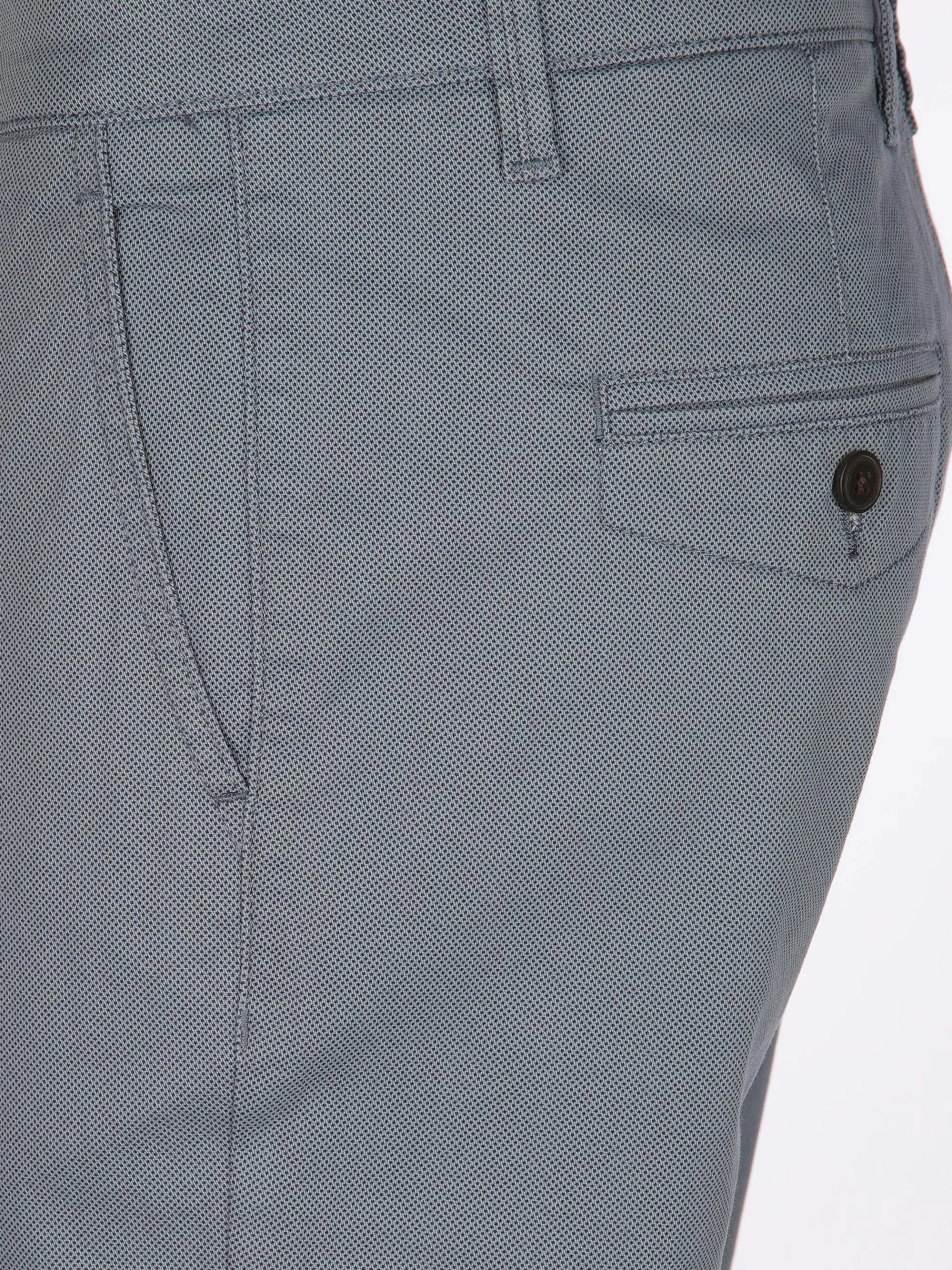 Herren Chino mit Minimalmuster