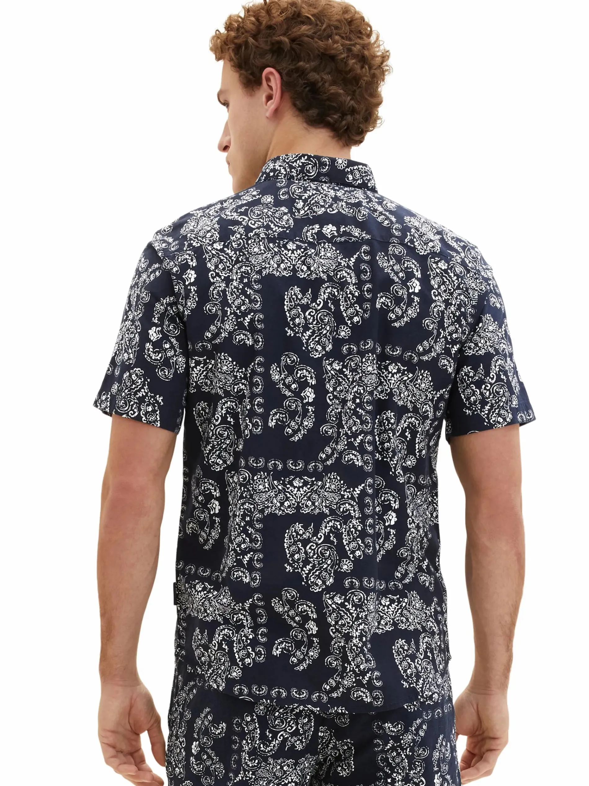 Herren Freizeithemd im Paisleydessin