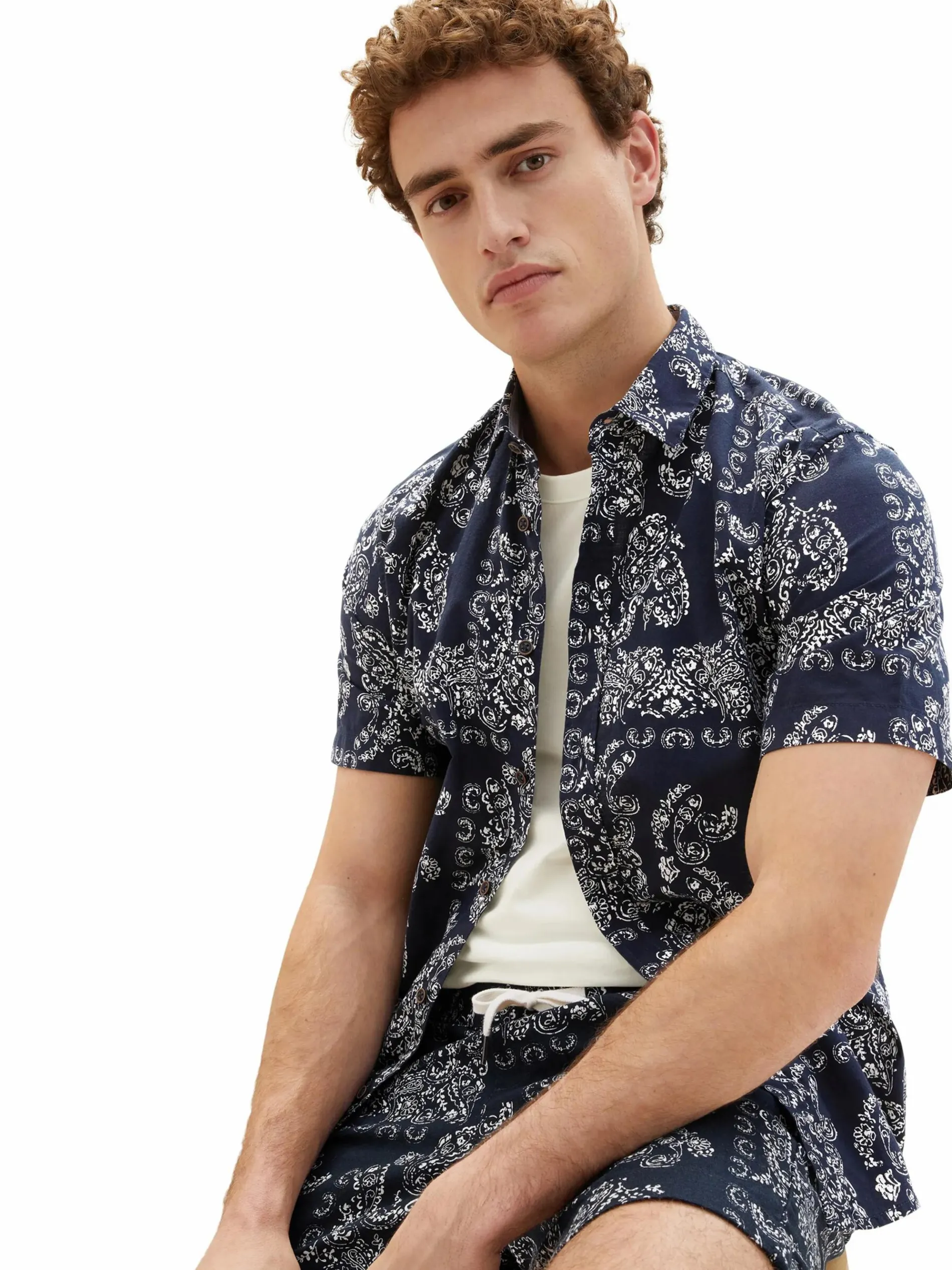 Herren Freizeithemd im Paisleydessin
