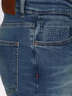 Herren Jeans in heller Waschung