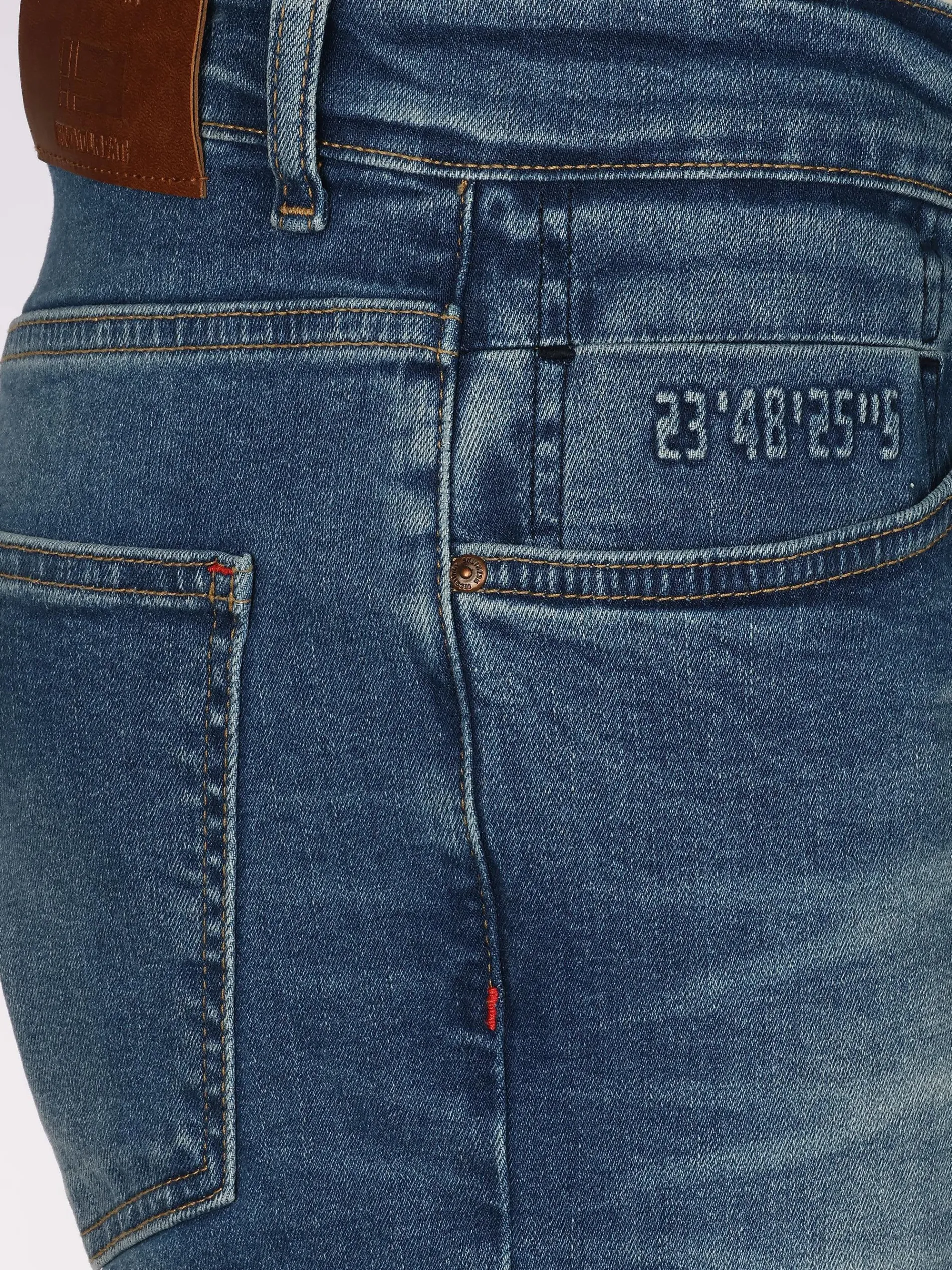 Herren Jeans in heller Waschung