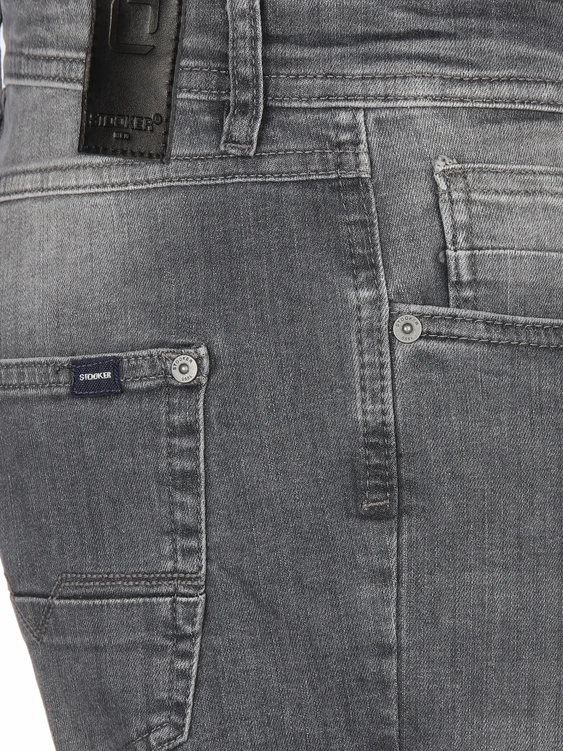 Herren Jeanshose mit geradem Bein