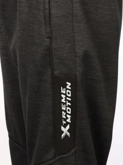 Herren Jogginghose mit Paspel und kleinem Einsatz