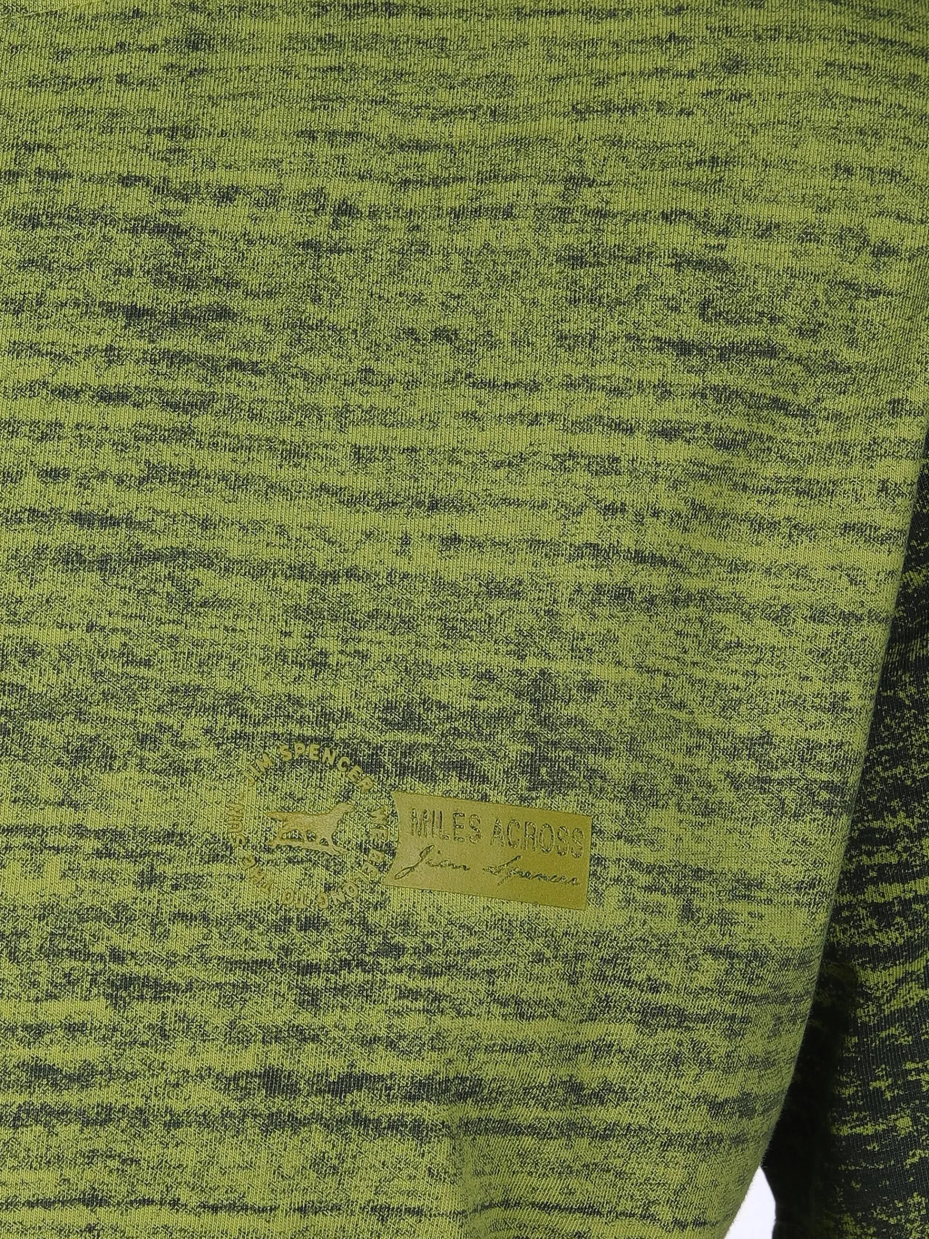 Herren Shirt im Streifenlook