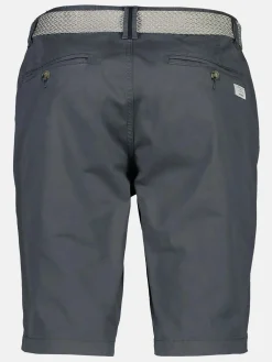 Herren Short mit Gürtel