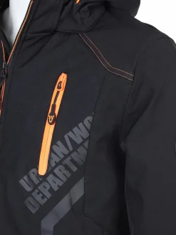 Herren Softshelljacke mit vielen Details