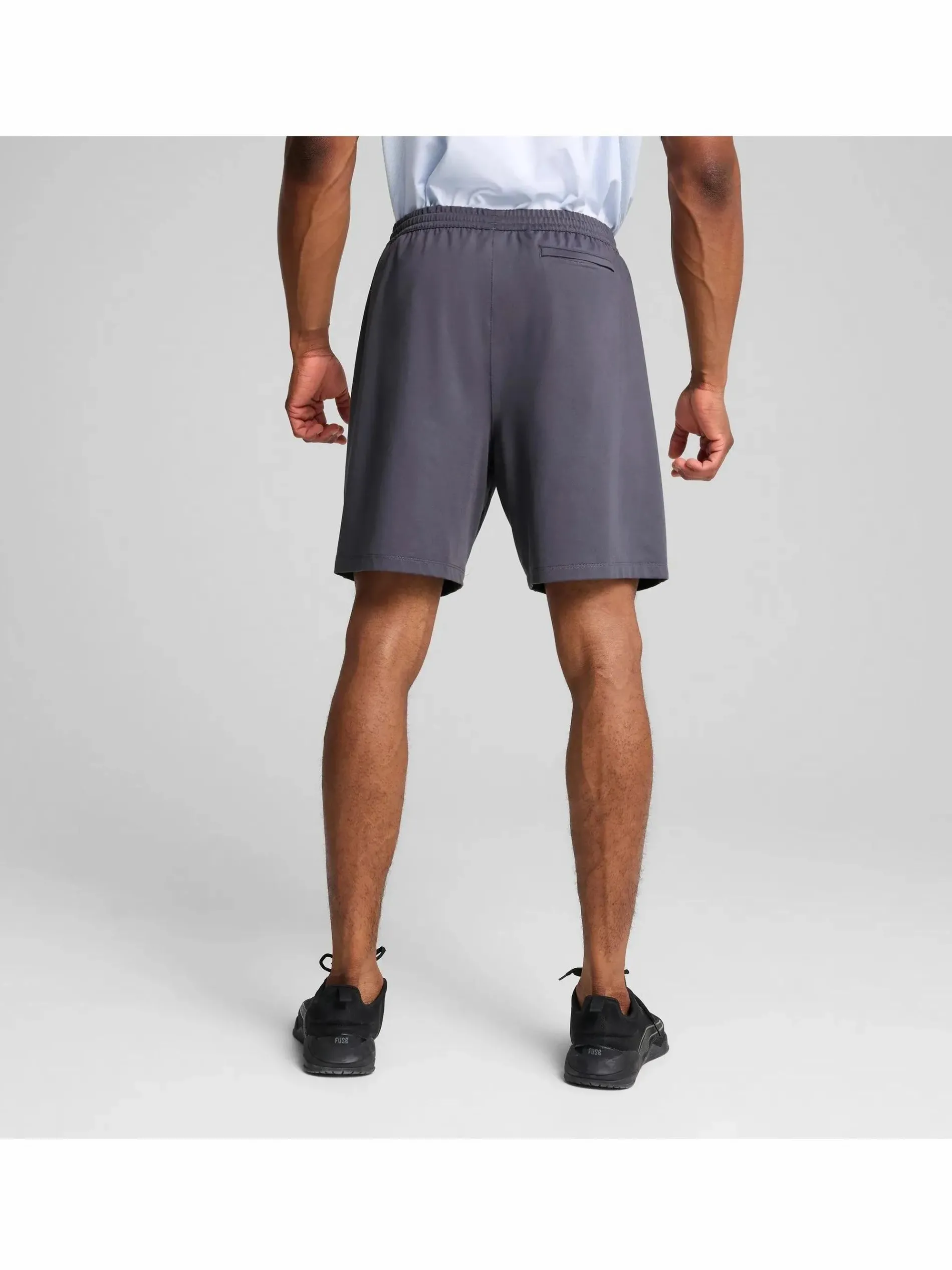 Herren Sporthose in kurzer Form