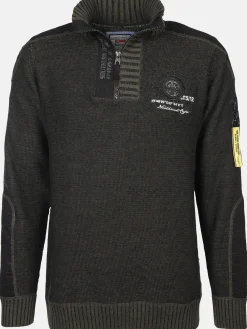 Herren Stricktroyer mit vielen Details