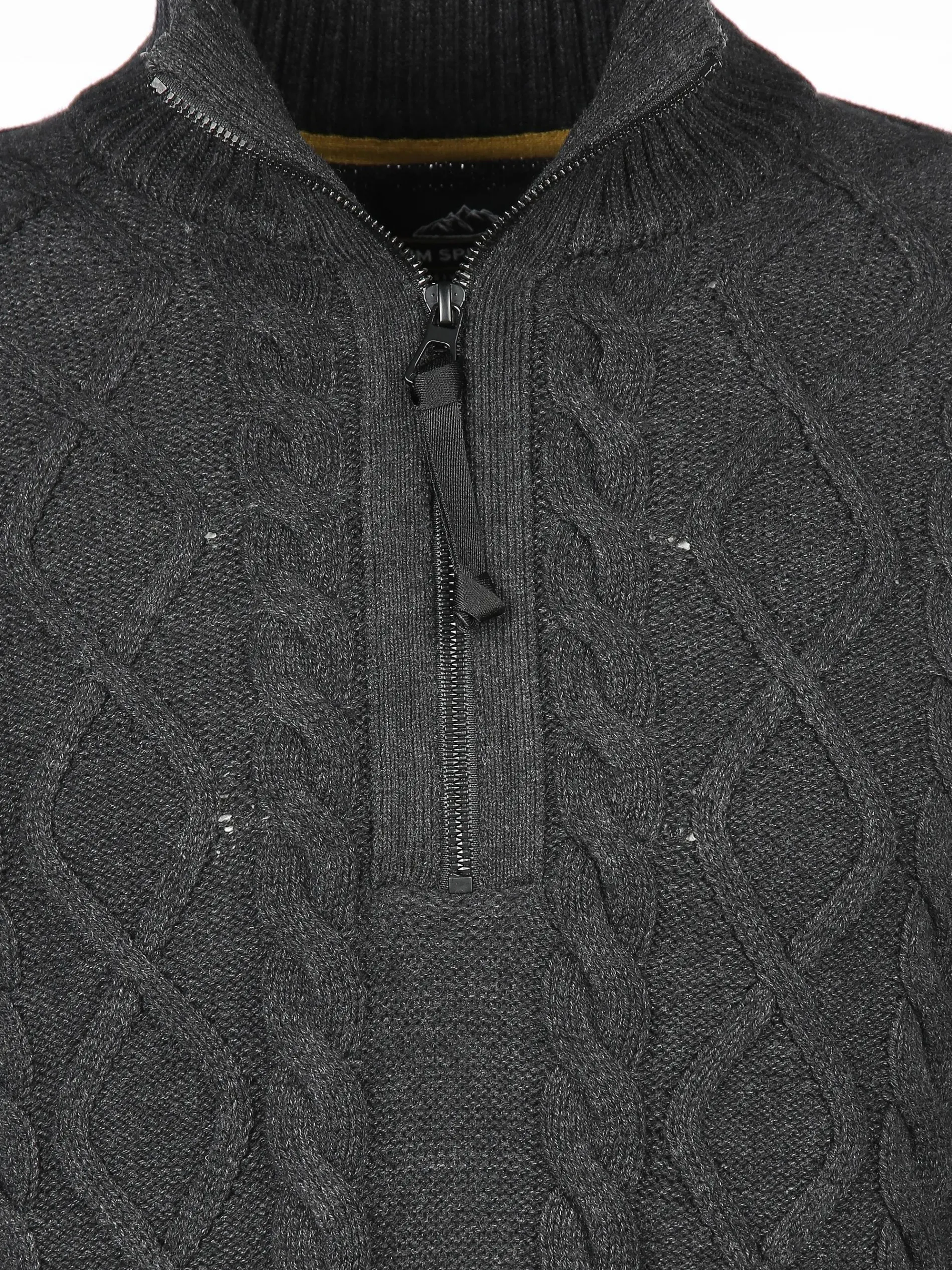 Herren Stricktroyer mit Zopfmuster