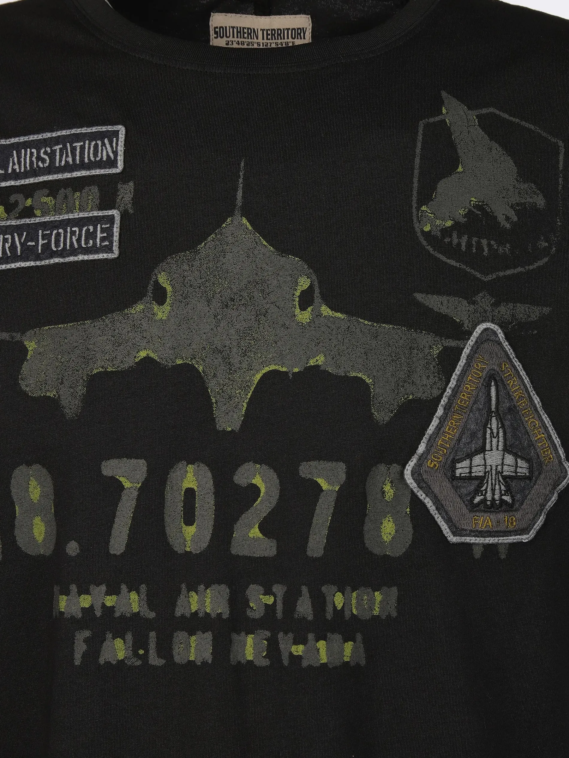 Herren T-Shirt mit auffälligem Print