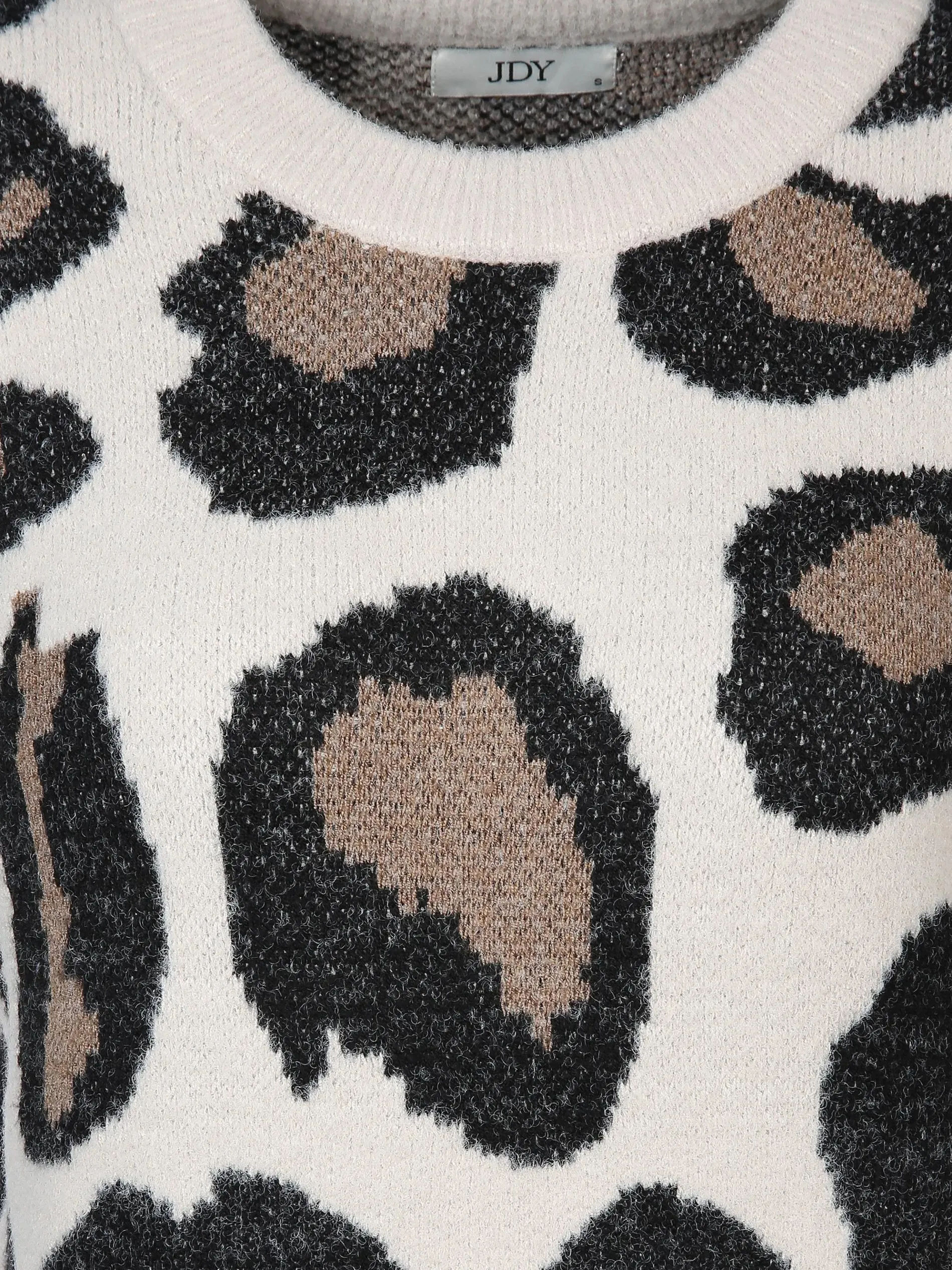 Jacquline JDYLORRAINE ANIMAL L/ Pullover mit abstraktem Leoprint