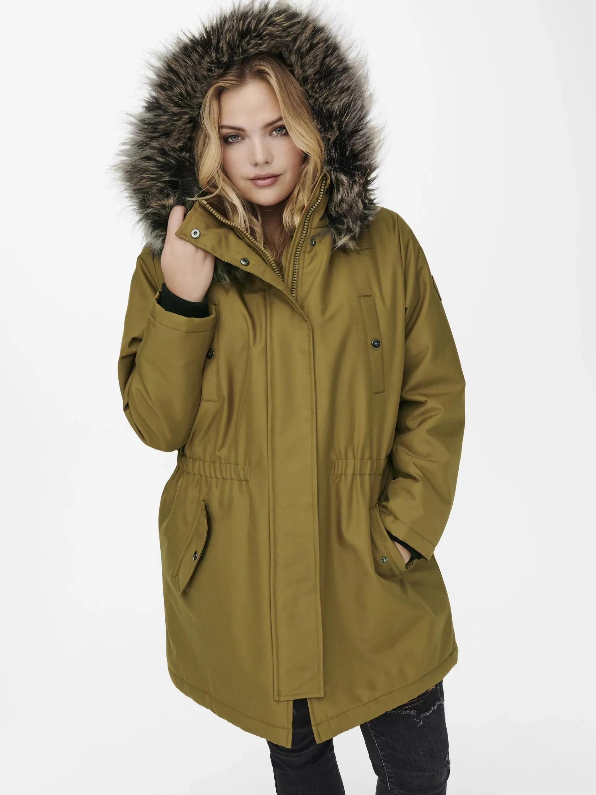 Only Carmakoma CARIRENA Parkamantel