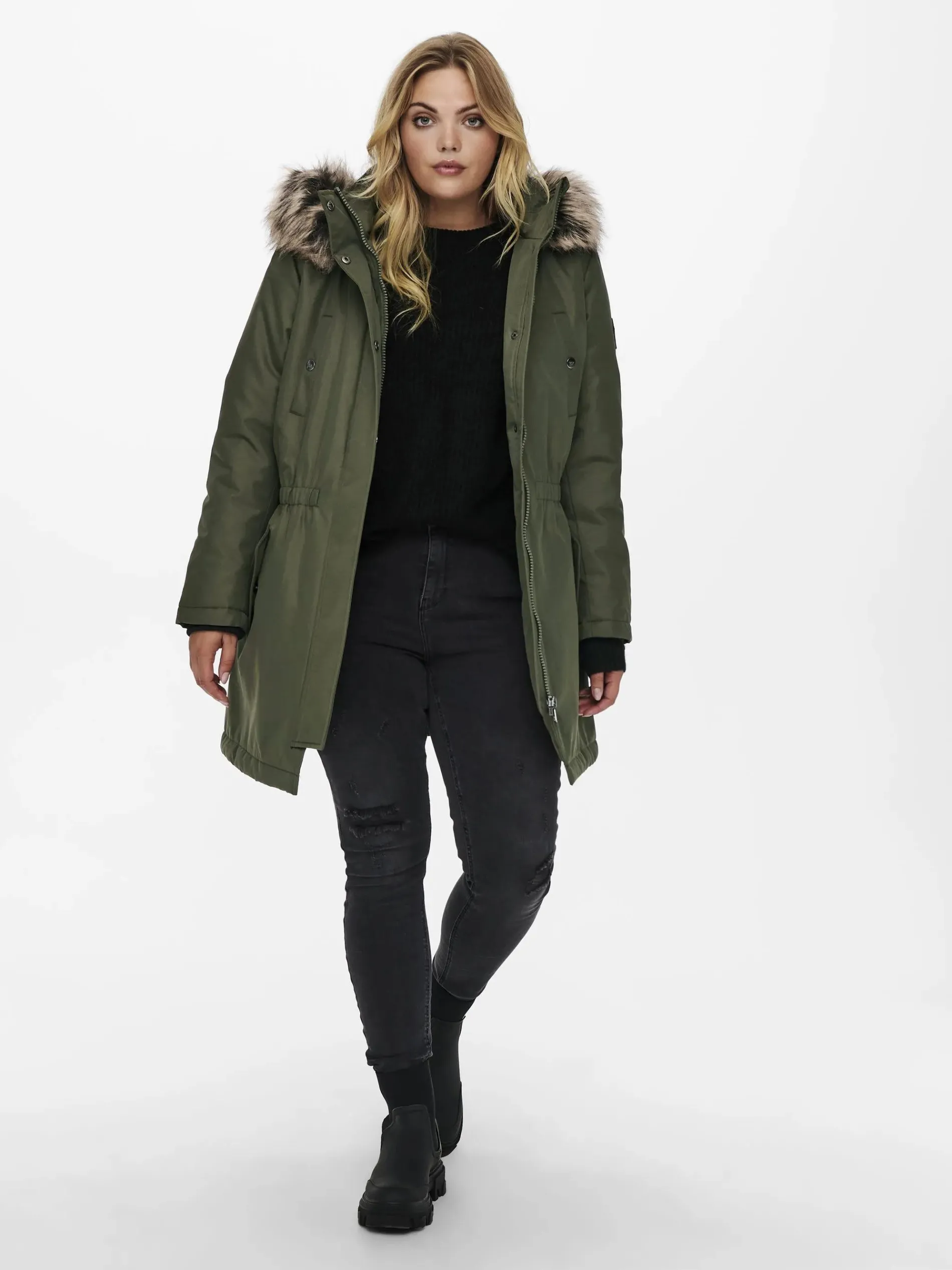 Only Carmakoma CARIRENA Parkamantel